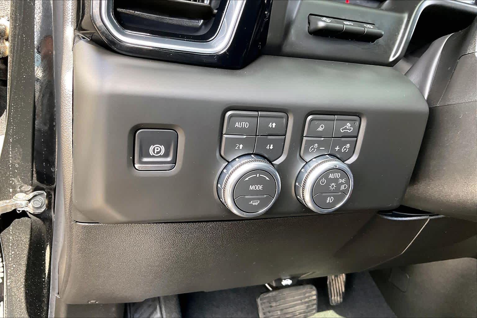 2026 GMC Sierra 1500 photo 15 of 35