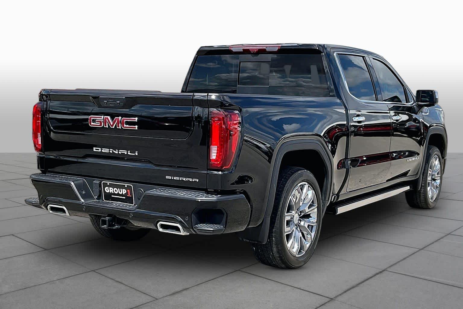 2026 GMC Sierra 1500 photo 13 of 35