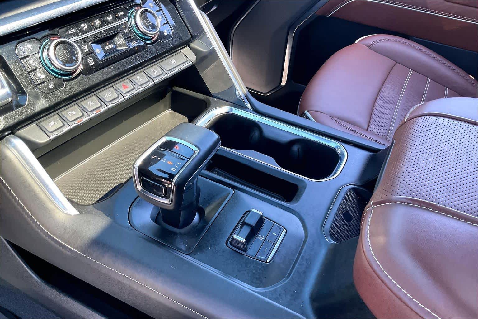 2024 GMC Sierra 1500 photo 17 of 35