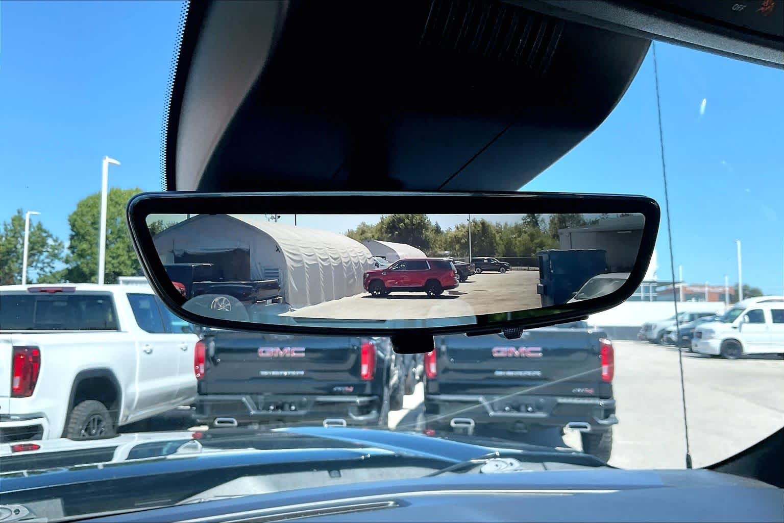 2024 GMC Sierra 1500 photo 34 of 35