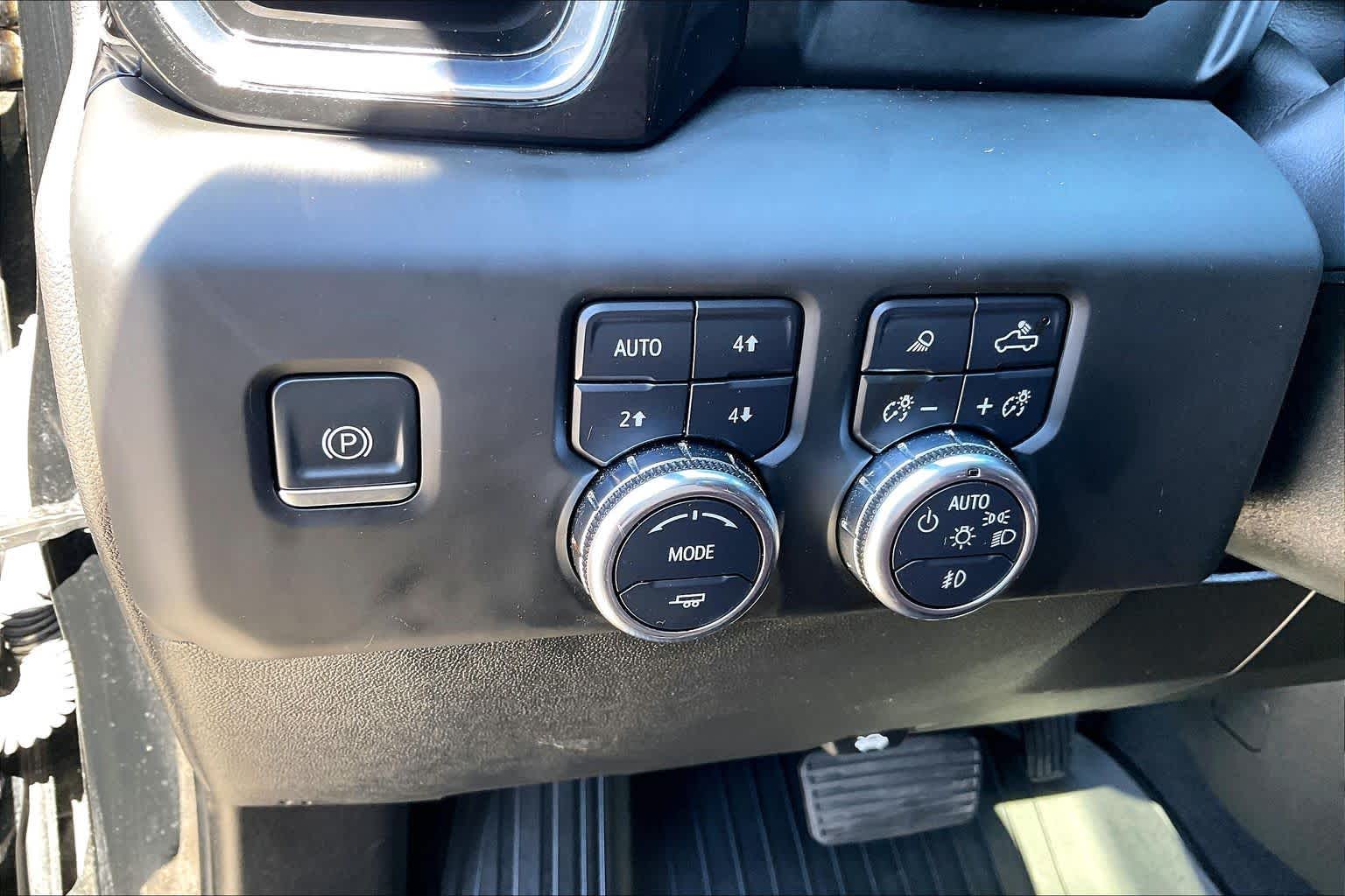 2024 GMC Sierra 1500 photo 15 of 35