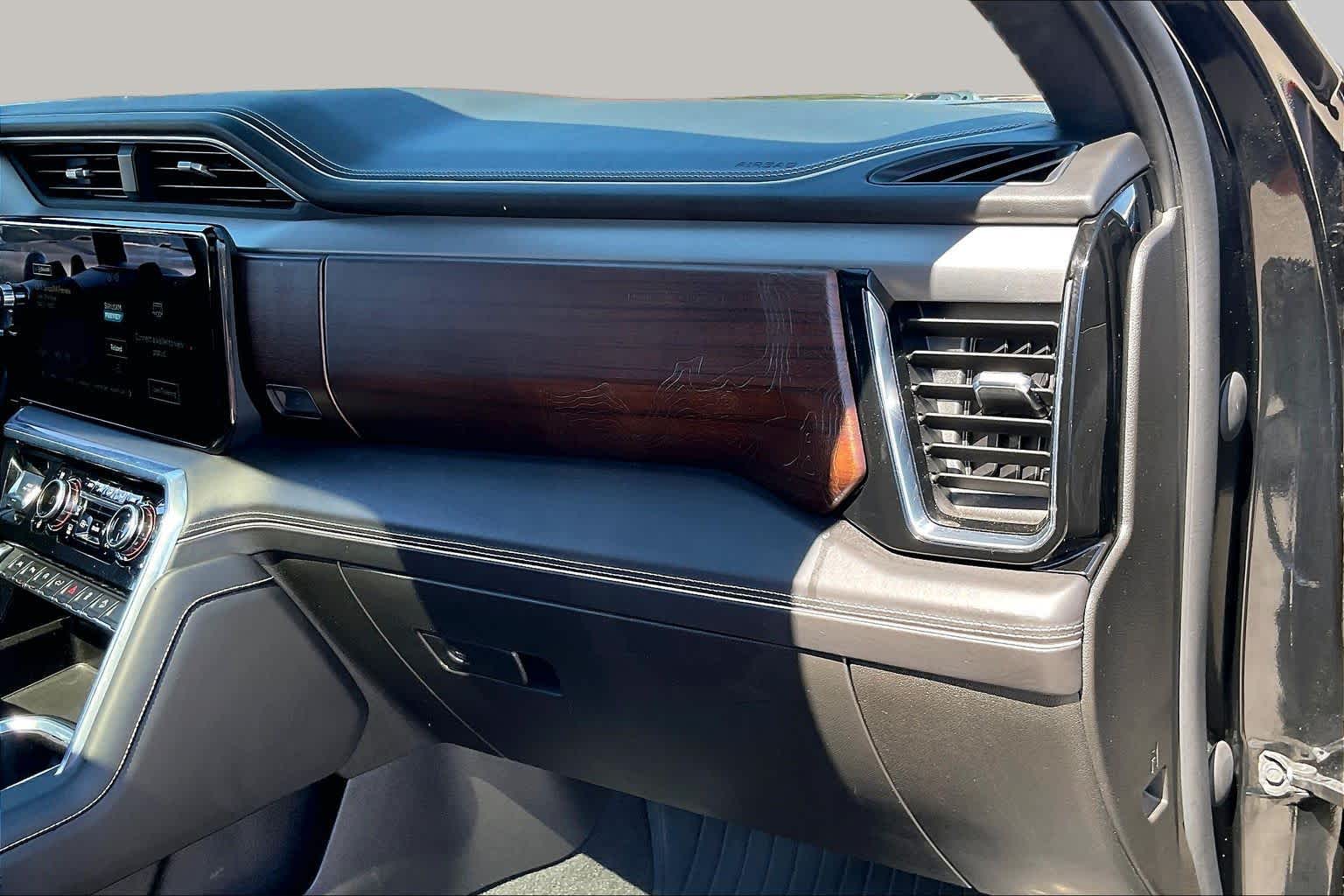 2024 GMC Sierra 1500 photo 19 of 35