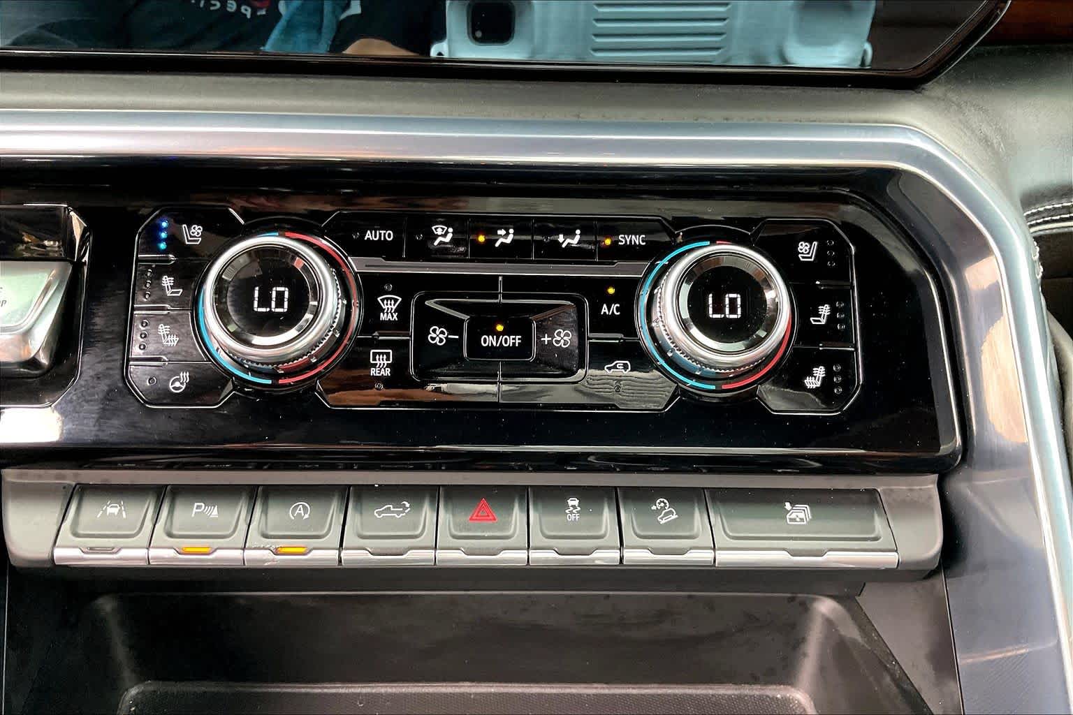 2023 GMC Sierra 1500 photo 33 of 34