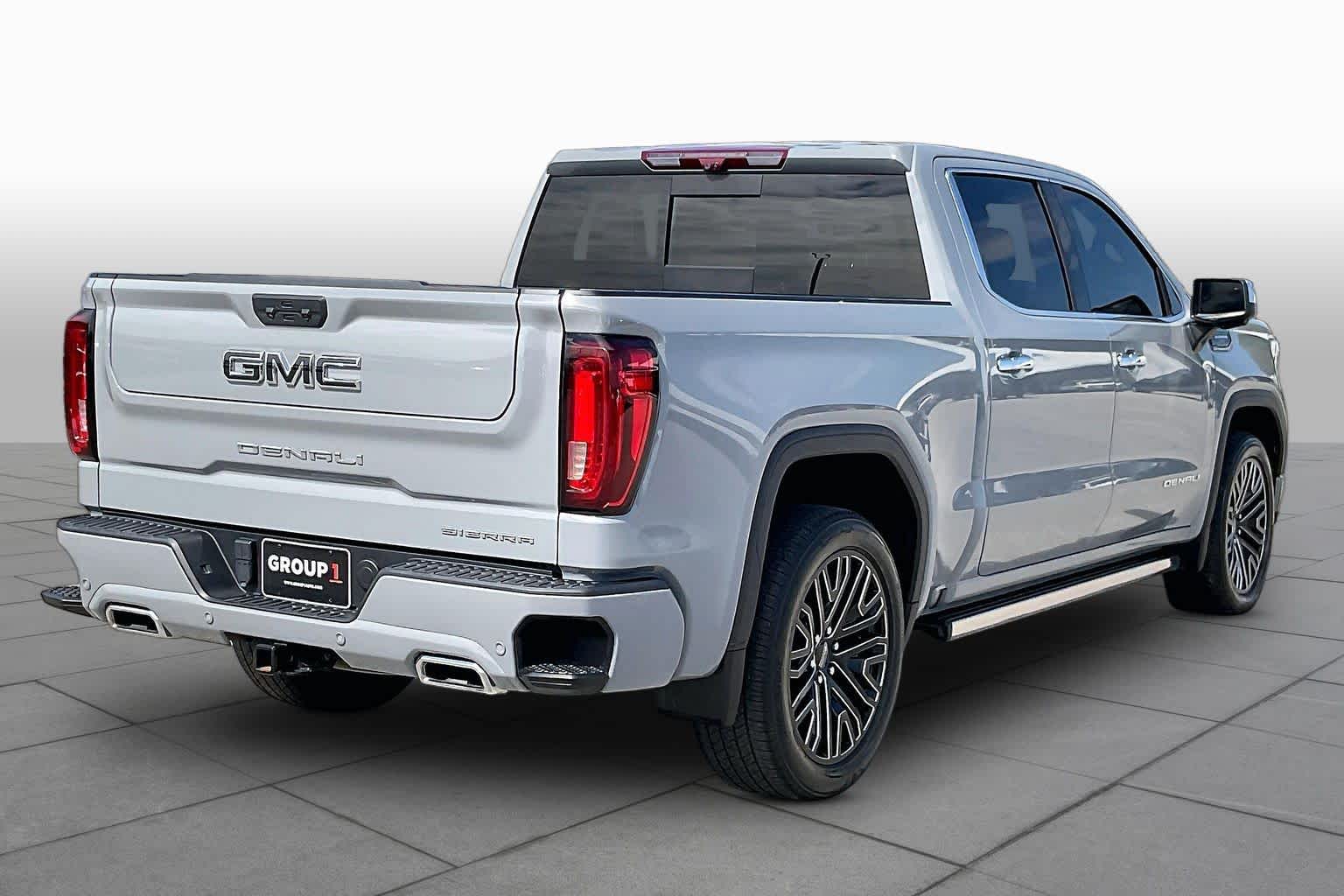 2024 GMC Sierra 1500 photo 13 of 35