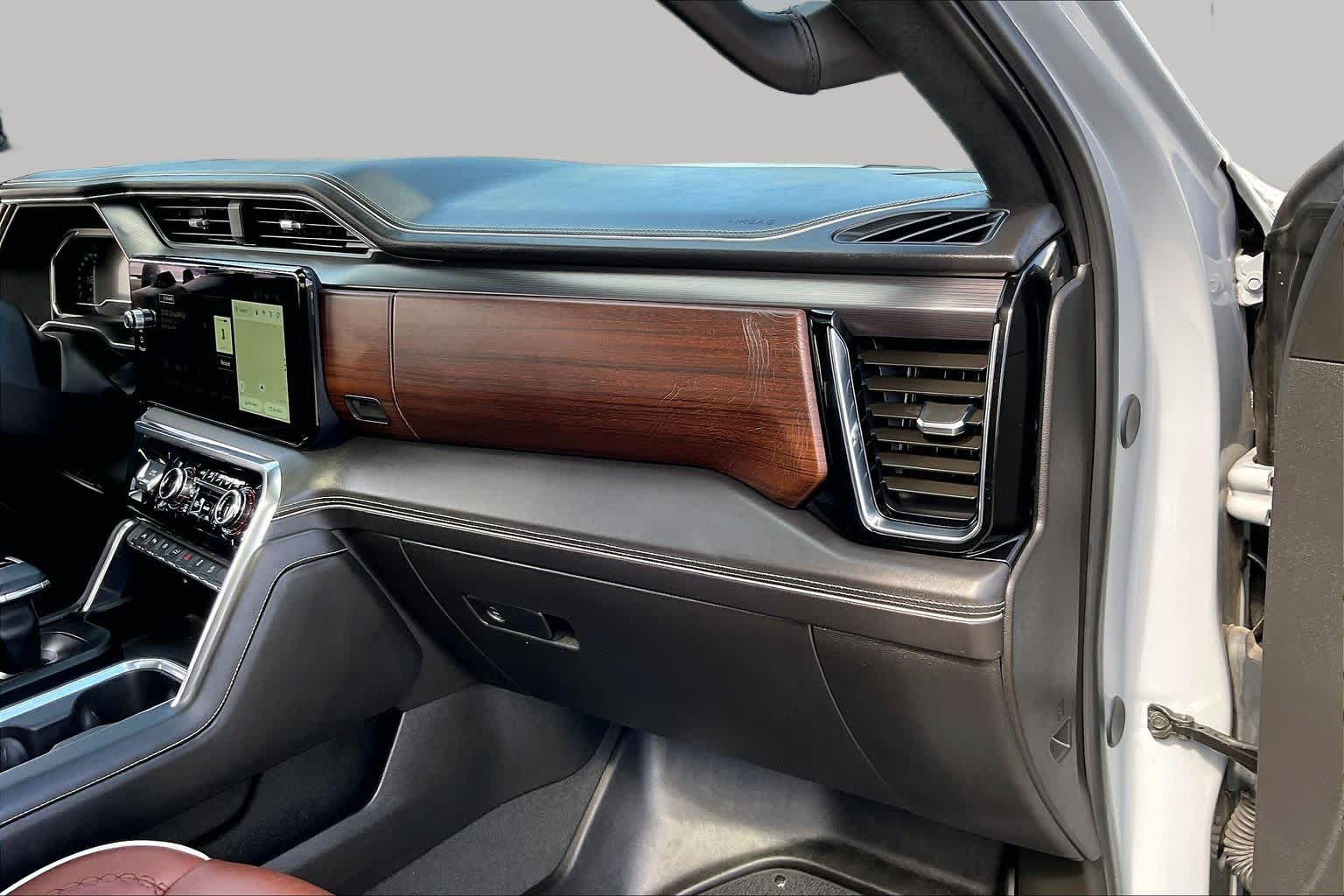 2024 GMC Sierra 1500 photo 19 of 35