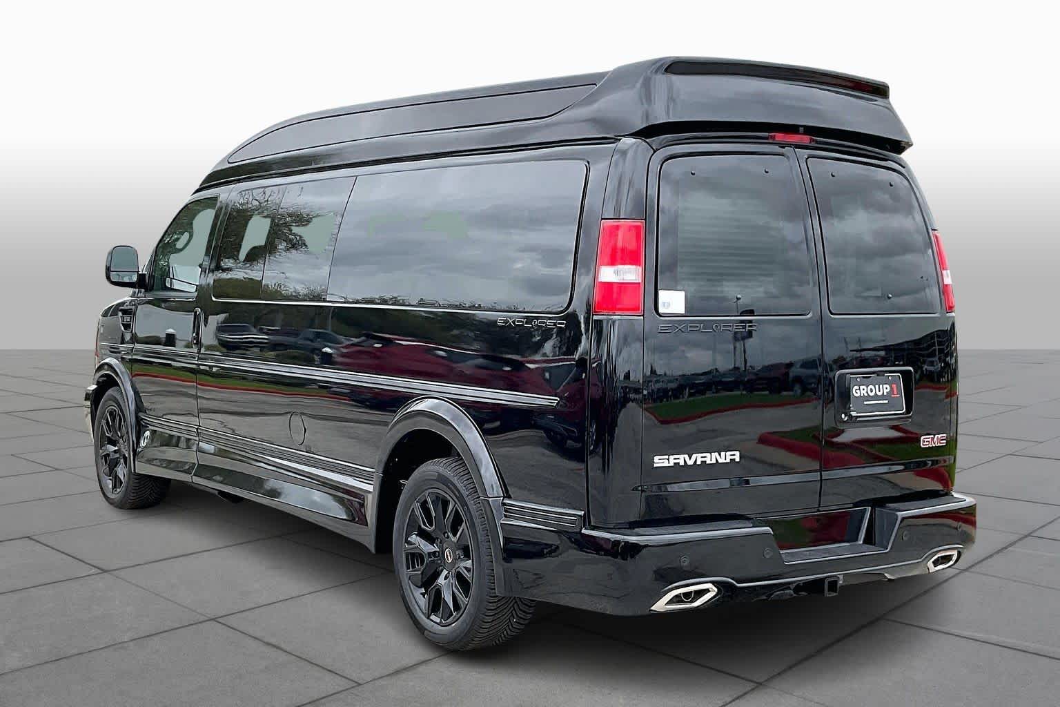 2026 GMC Savana Cargo Van - 6