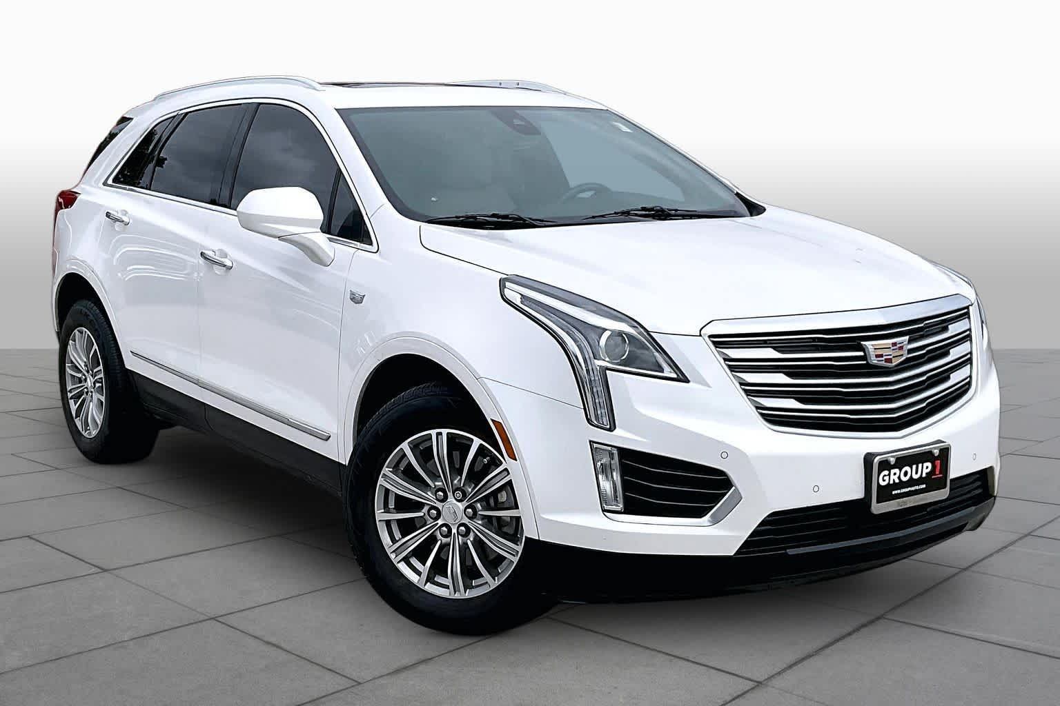 2018 Cadillac XT5 photo 3 of 35