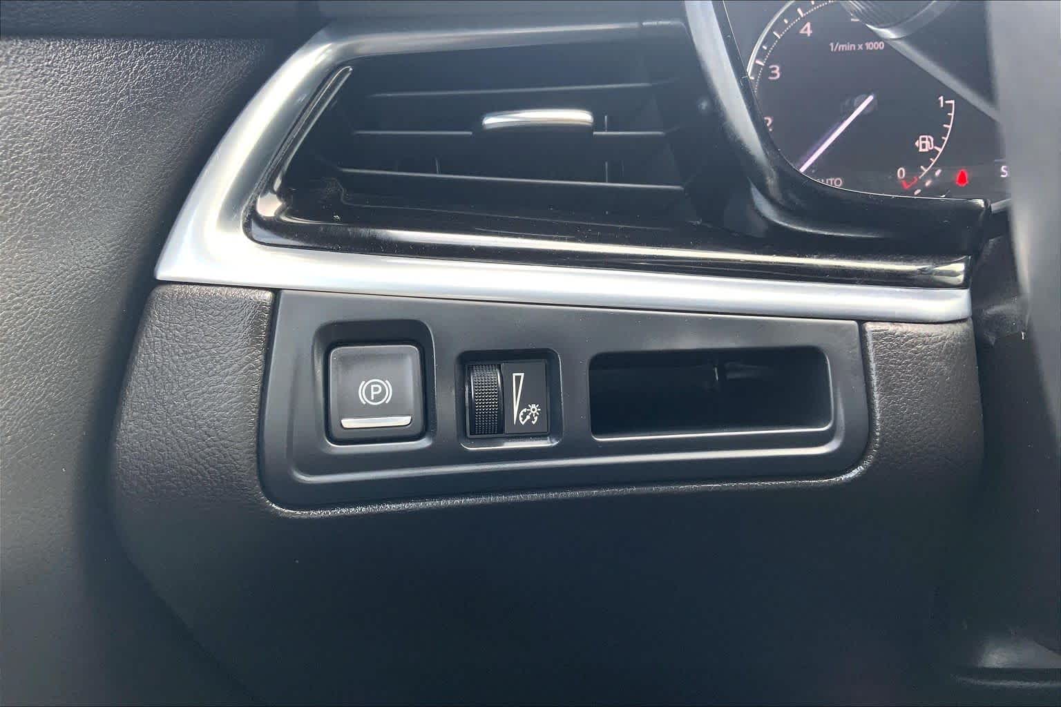 2023 Cadillac XT6 FWD Luxury Rosewood Metallic at Texan GMC Buick