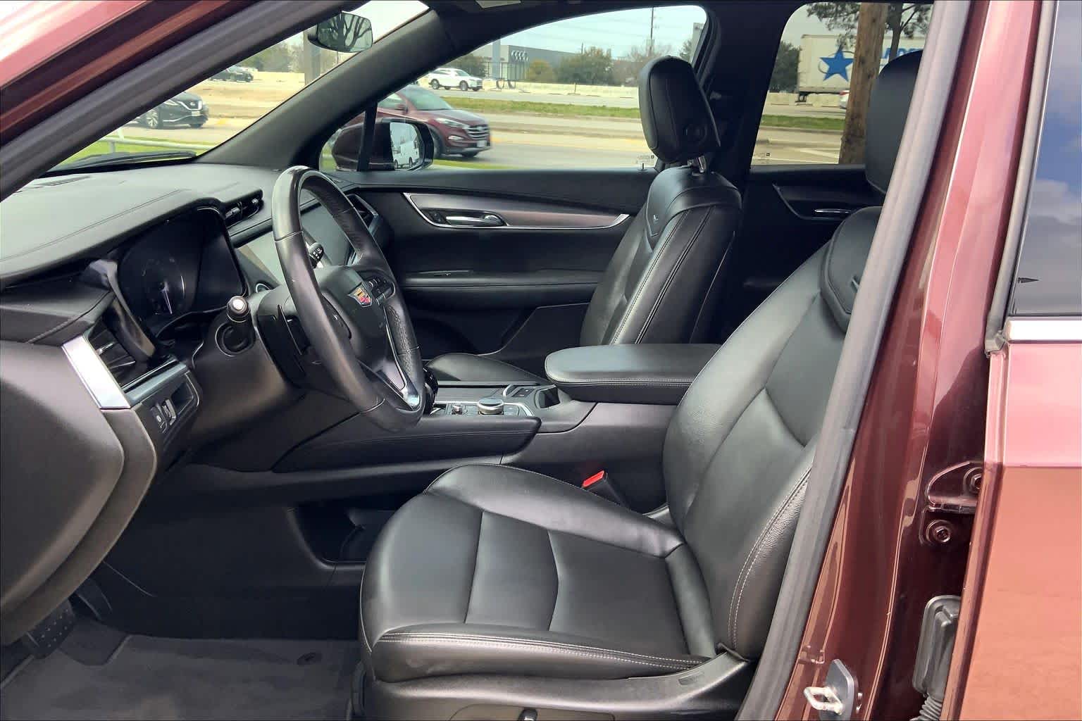 2023 Cadillac XT6 FWD Luxury - 7
