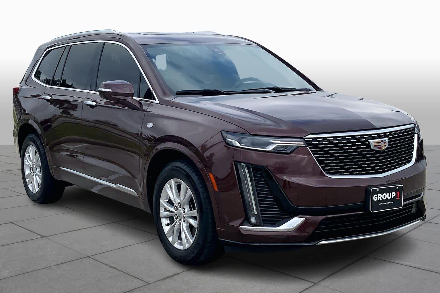 2023 Cadillac XT6 FWD Luxury - 2