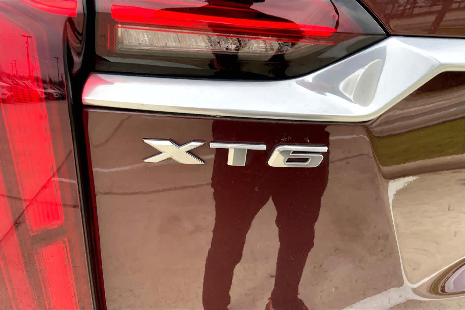 2023 Cadillac XT6 FWD Luxury - 9