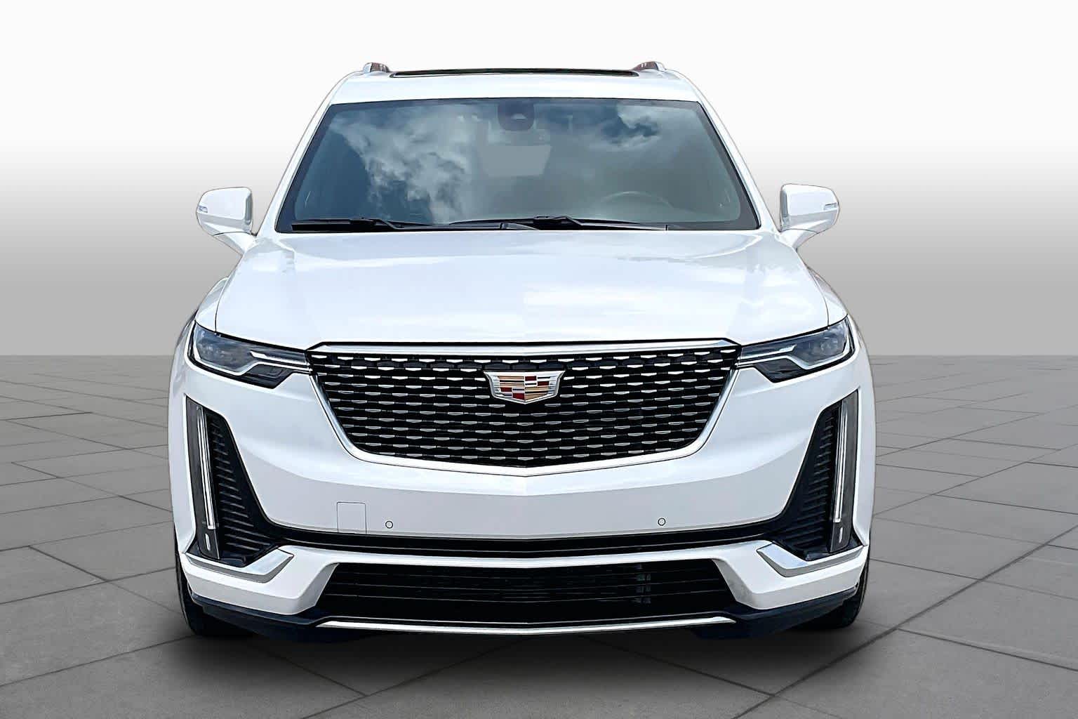2024 Cadillac XT6 FWD Premium Luxury - 3