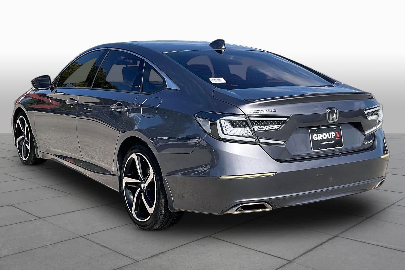 2020 Honda Accord Sedan photo 12 of 34