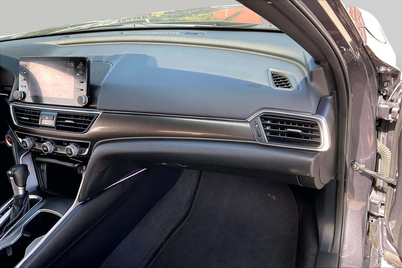 2020 Honda Accord Sedan photo 18 of 34