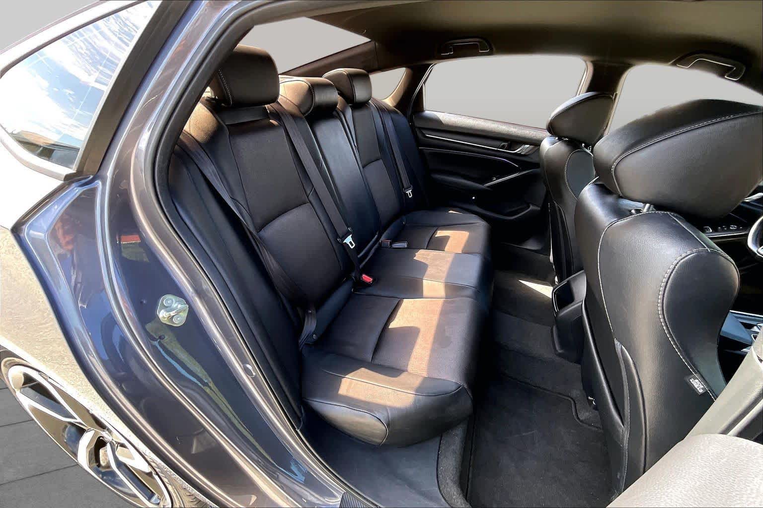 2020 Honda Accord Sedan photo 20 of 34
