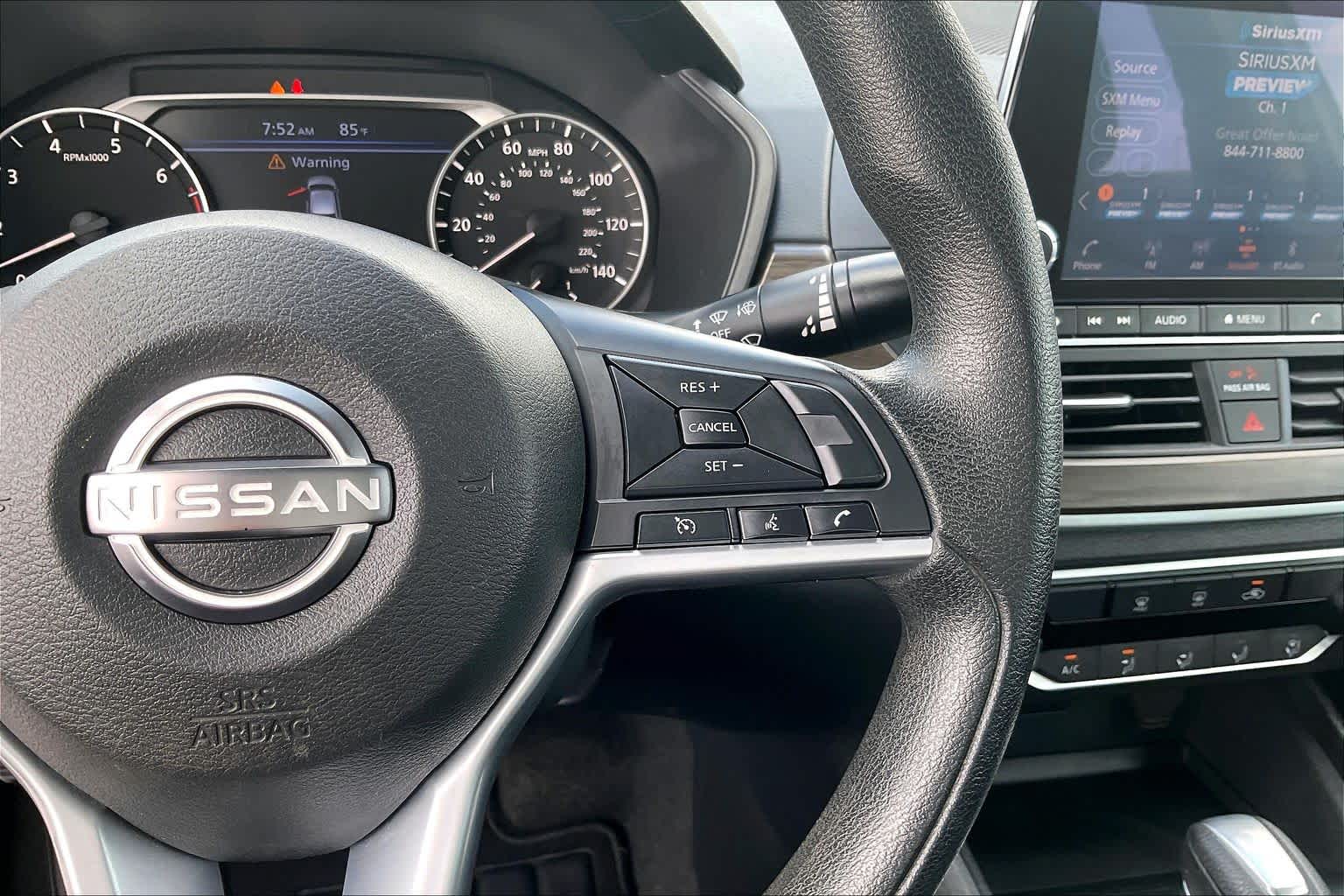 2025 Nissan Altima photo 24 of 33