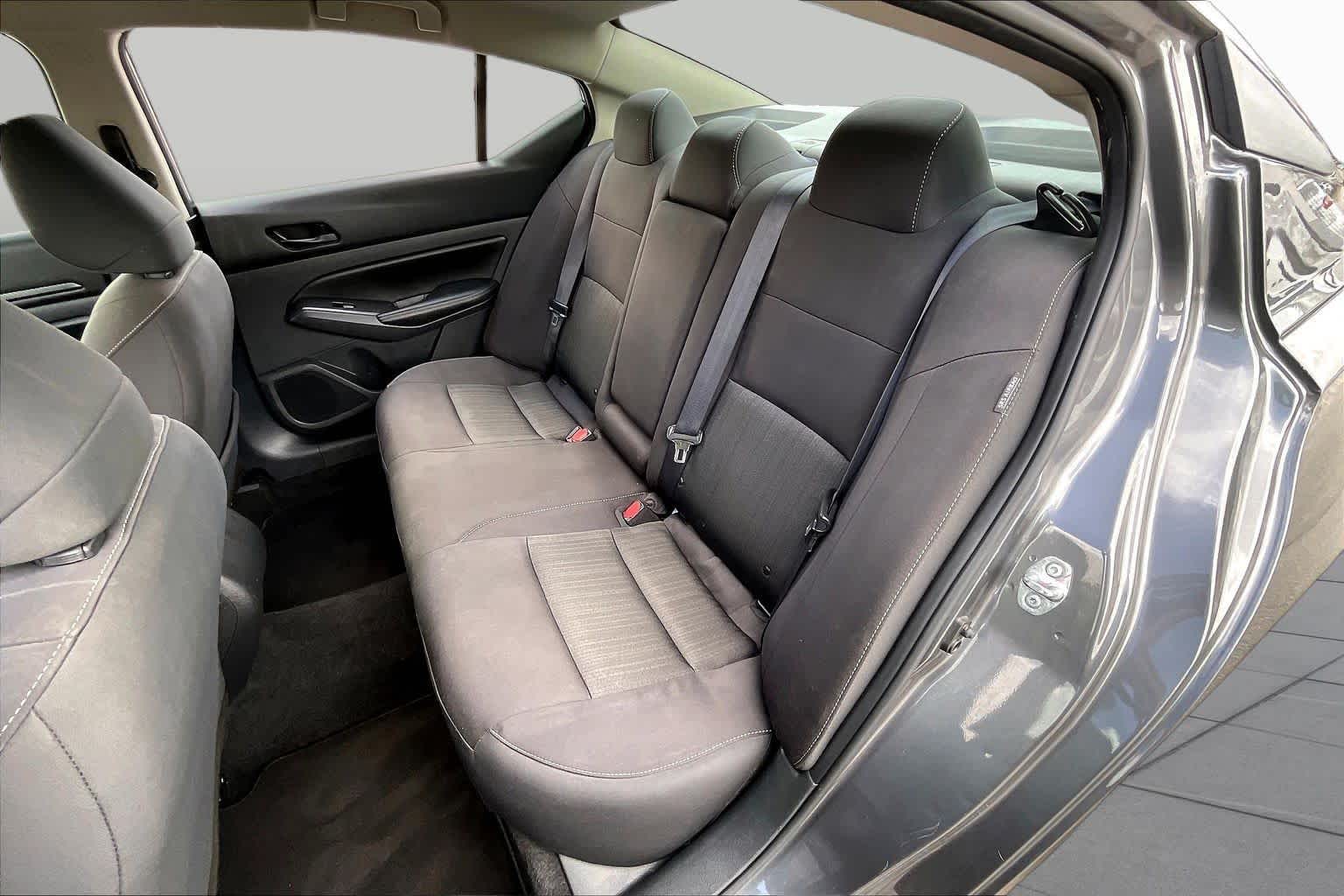 2025 Nissan Altima photo 19 of 33