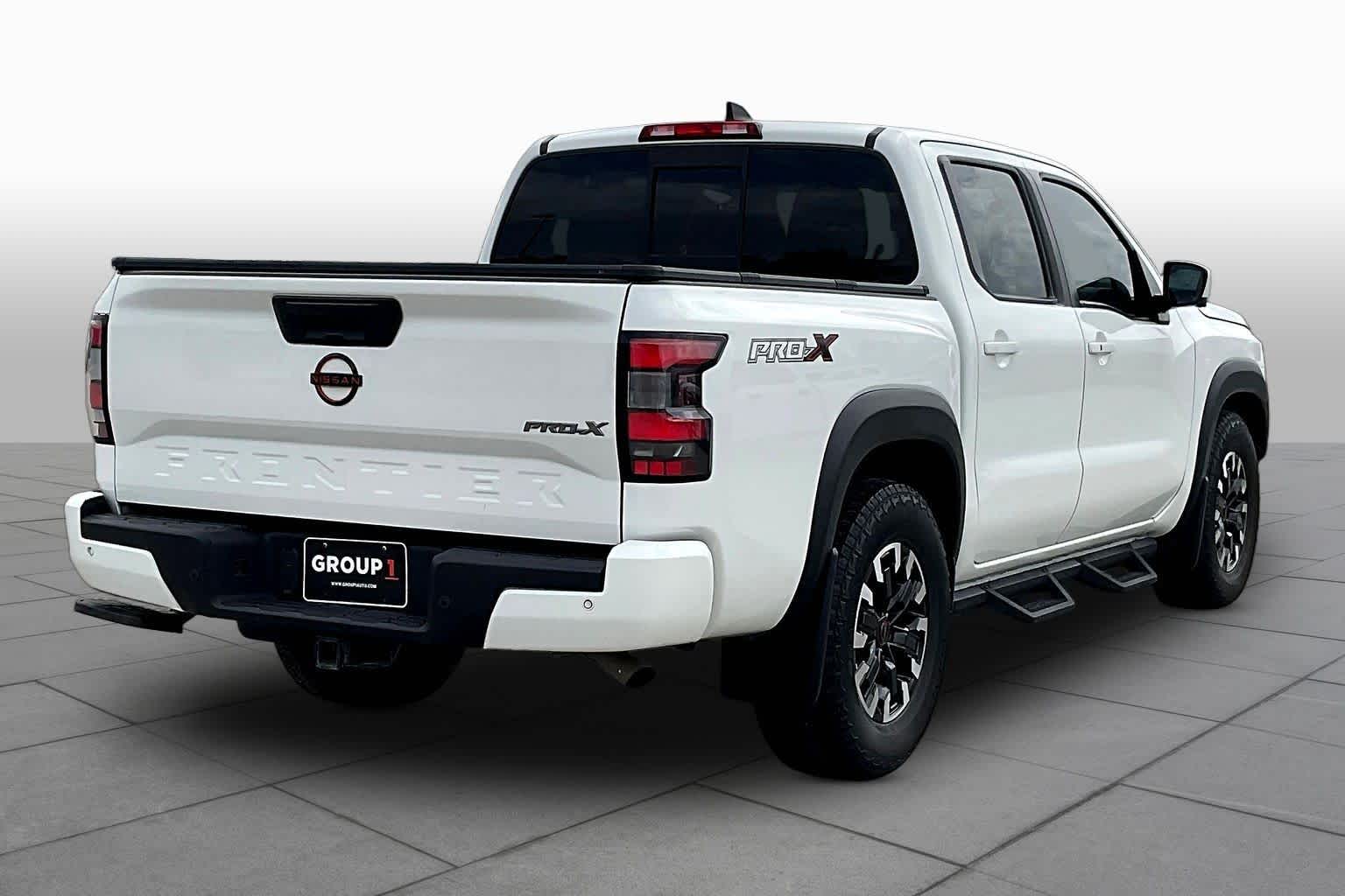 2022 Nissan Frontier PRO-X - 9