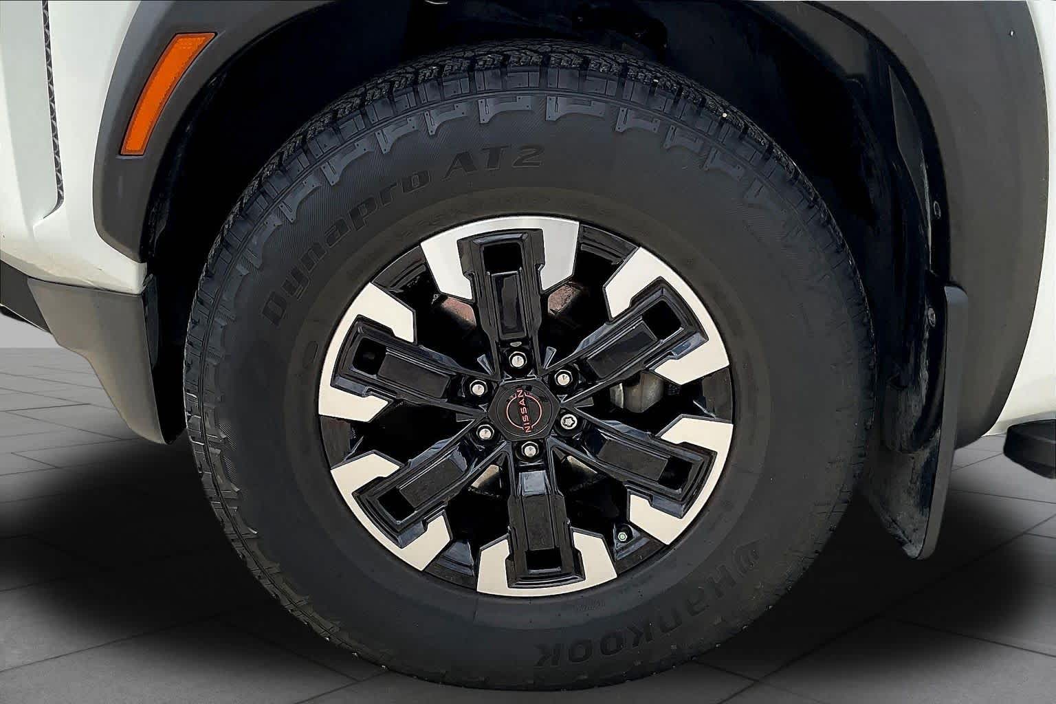2022 Nissan Frontier PRO-X - 7