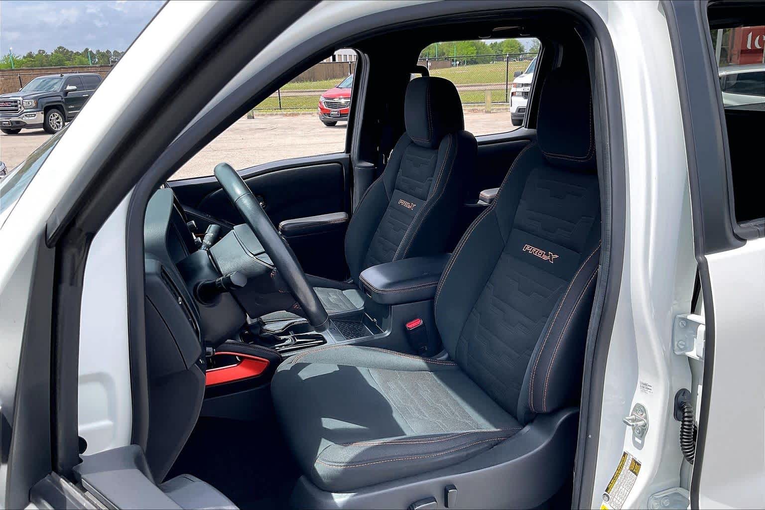 2022 Nissan Frontier PRO-X - 6