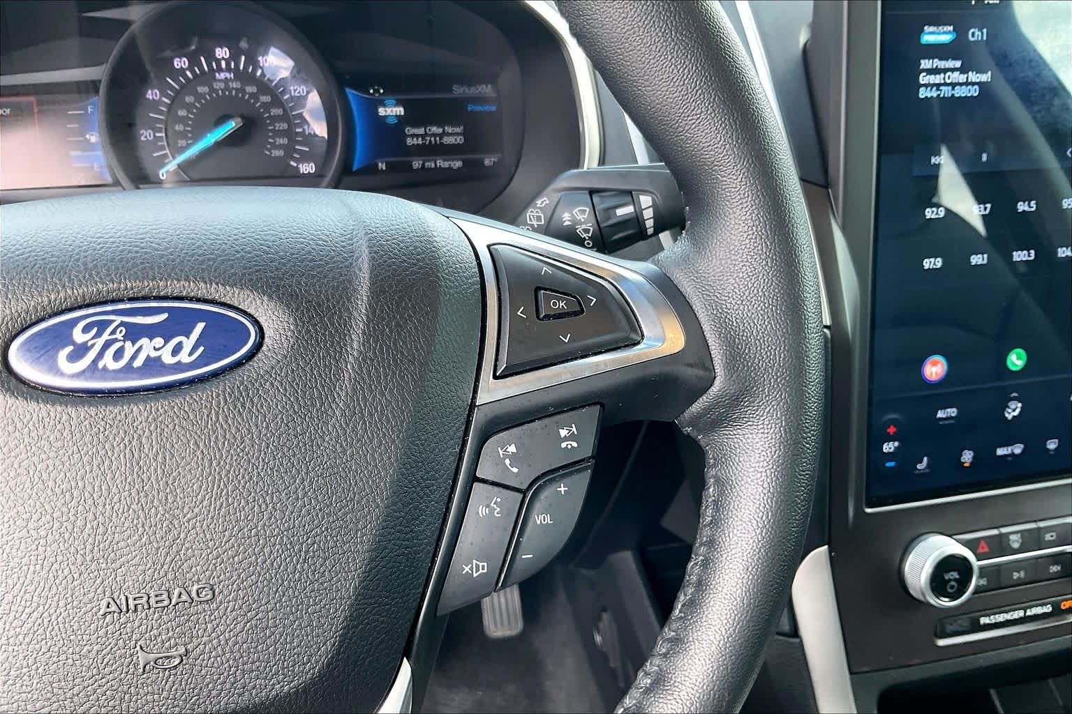 2021 Ford Edge photo 24 of 34