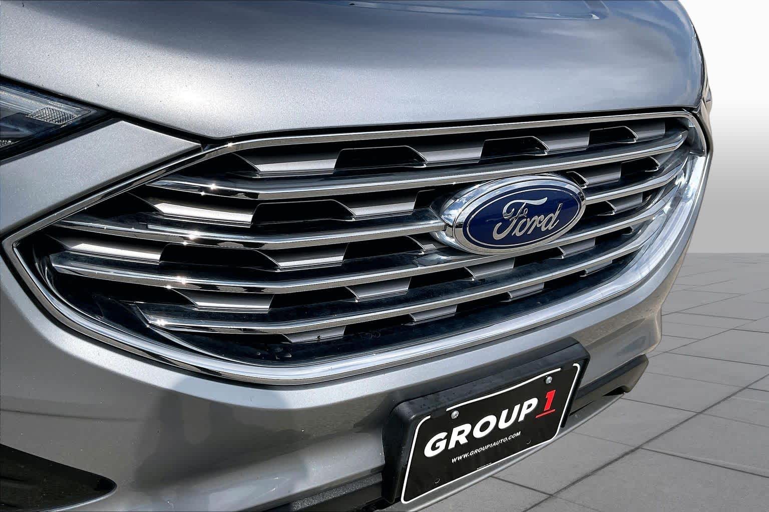 2021 Ford Edge photo 29 of 34