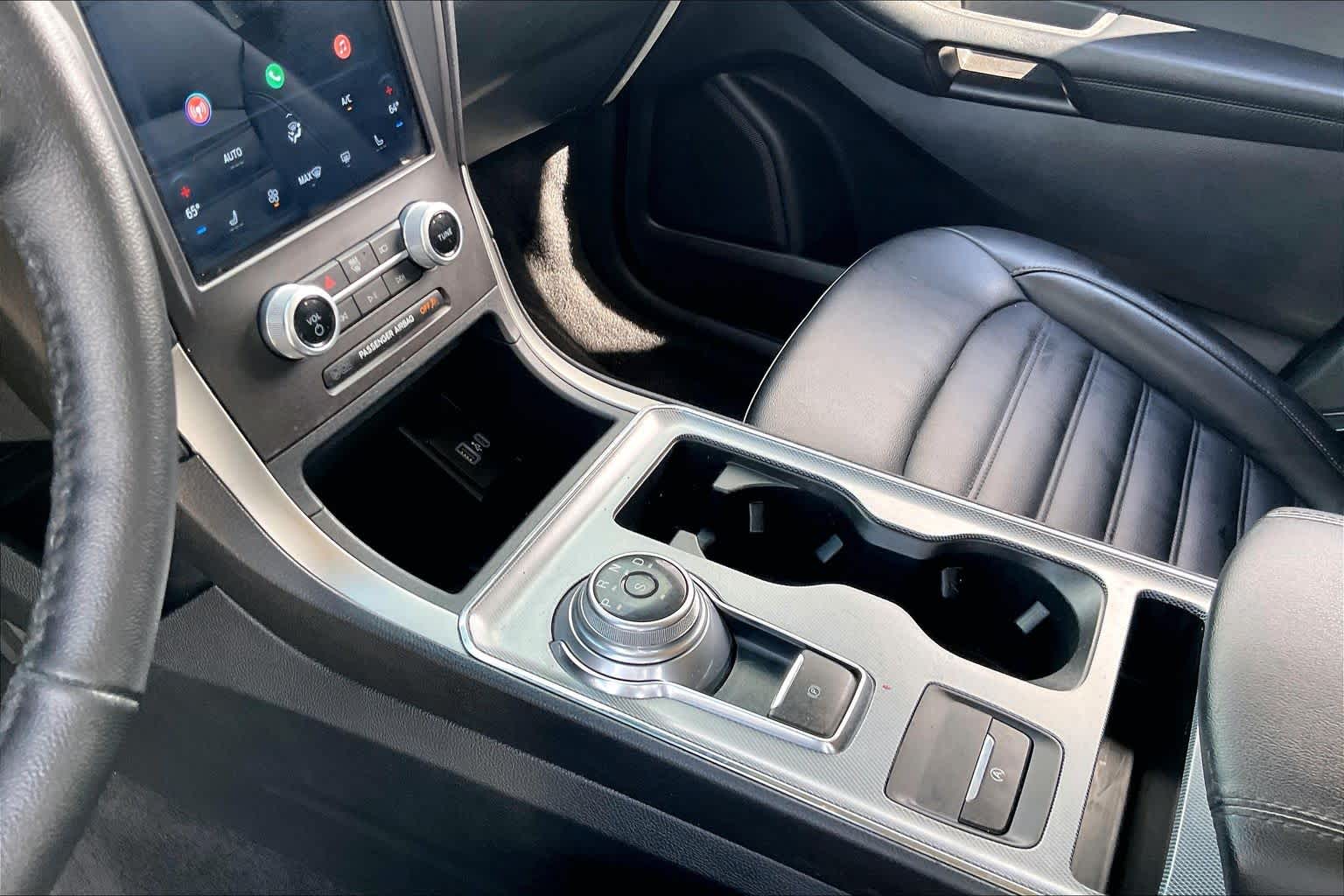 2021 Ford Edge photo 16 of 34