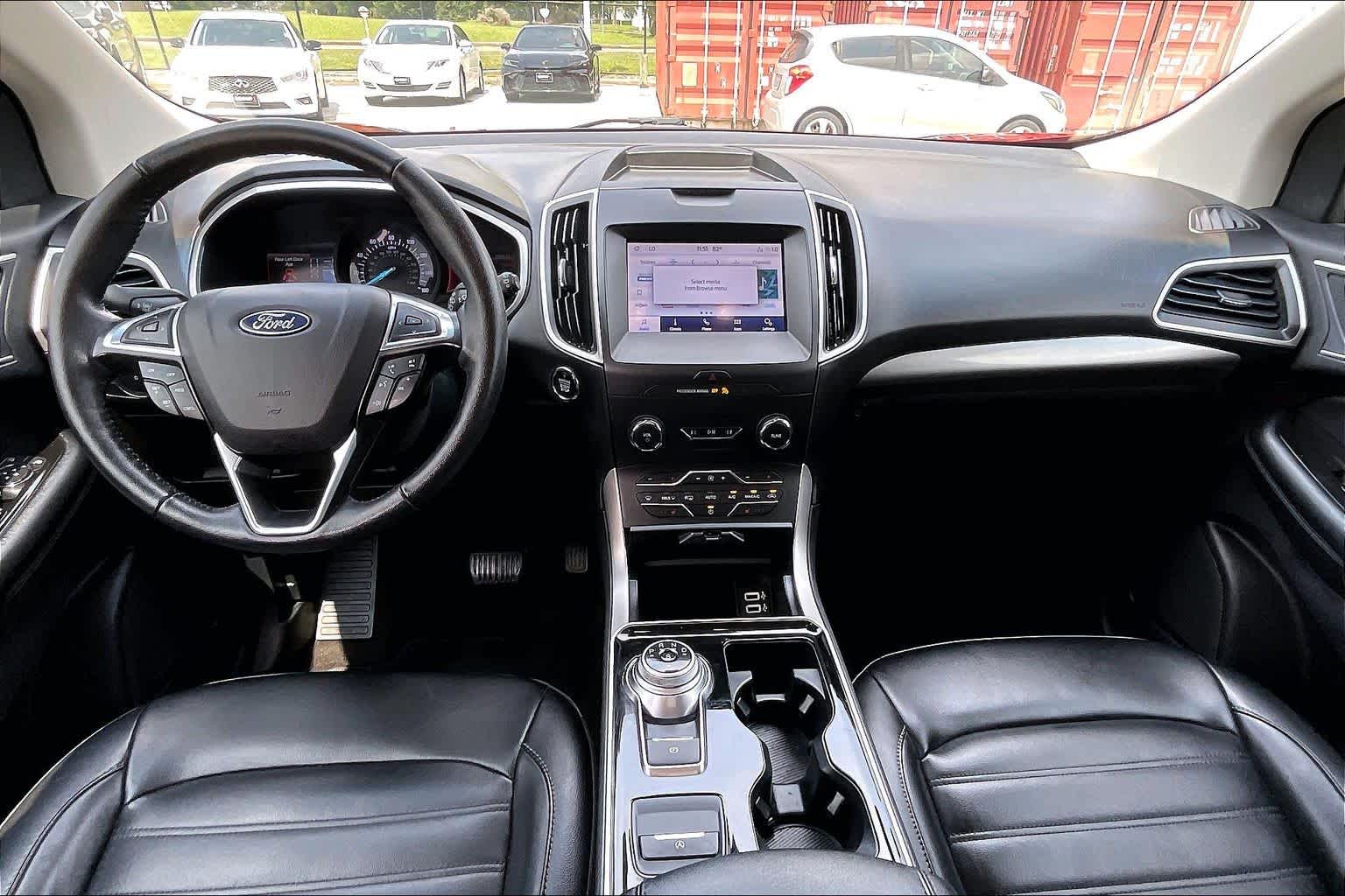 2020 Ford Edge SEL Rapid Red Metallic Tinted Clearcoat at Tomball Ford