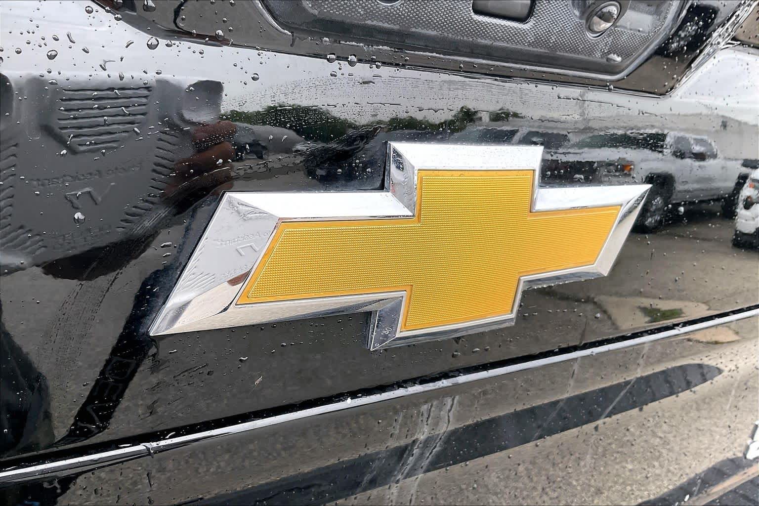 Used 2024 Black Chevrolet High Country image 29