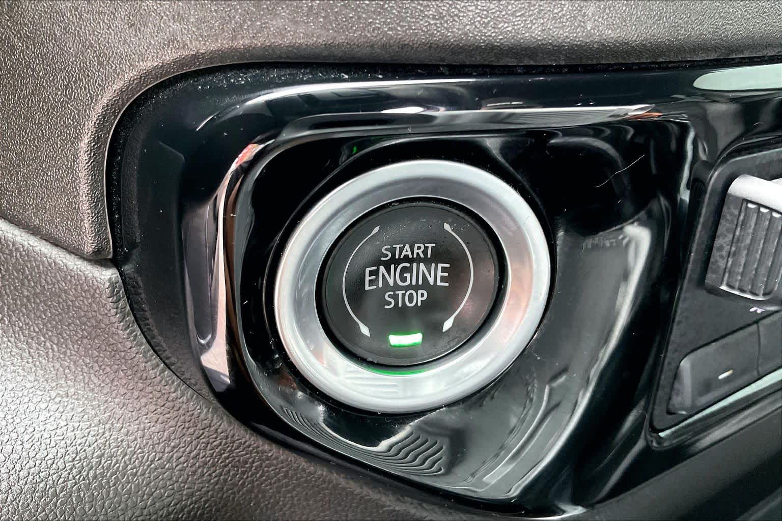 2023 Chevrolet Silverado 1500 photo 32 of 34