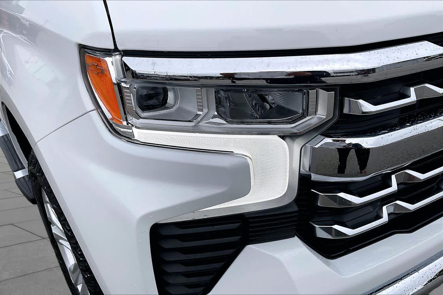 2023 Chevrolet Silverado 1500 photo 27 of 34