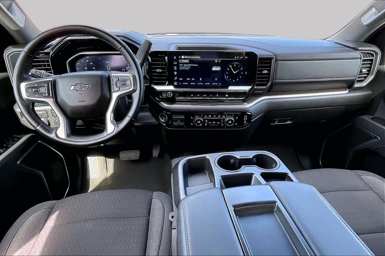 2026 Chevrolet Silverado 1500 photo 14 of 32