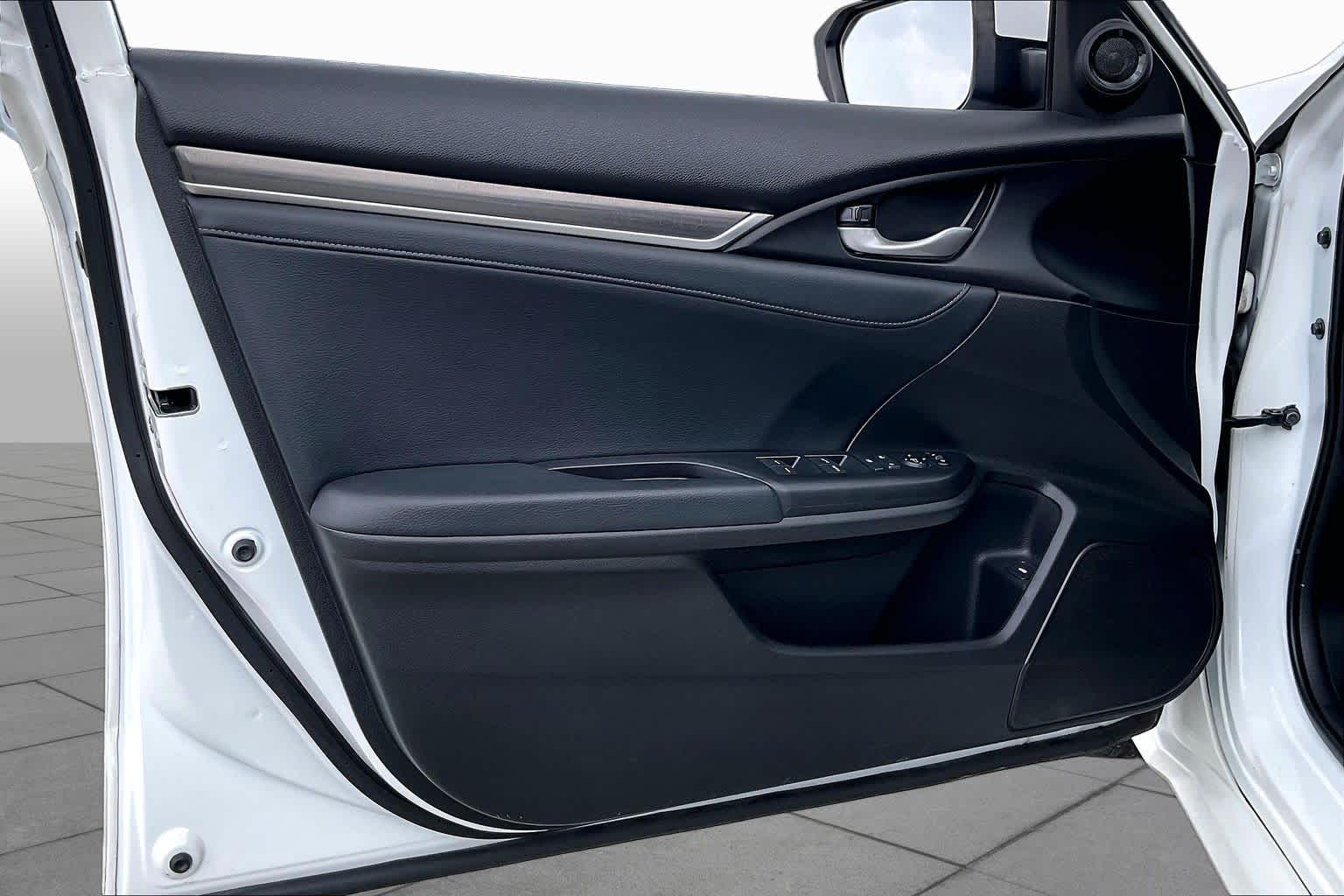 2021 Honda Civic Sedan EX-L Platinum White Pearl at Westside Kia