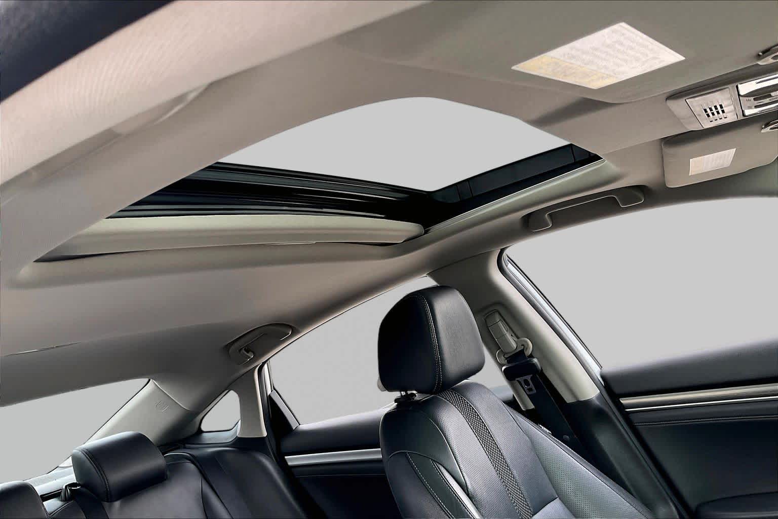 2021 Honda Civic Sedan EX-L Platinum White Pearl at Westside Kia
