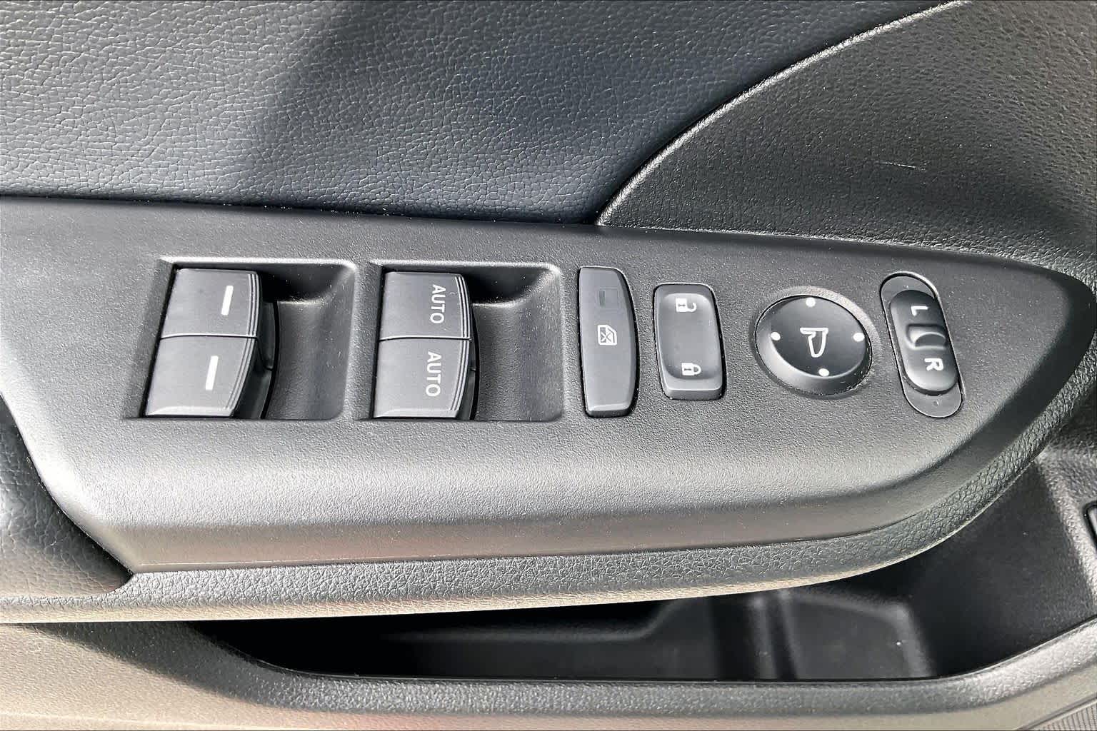 2021 Honda Civic Sedan EX-L Platinum White Pearl at Westside Kia