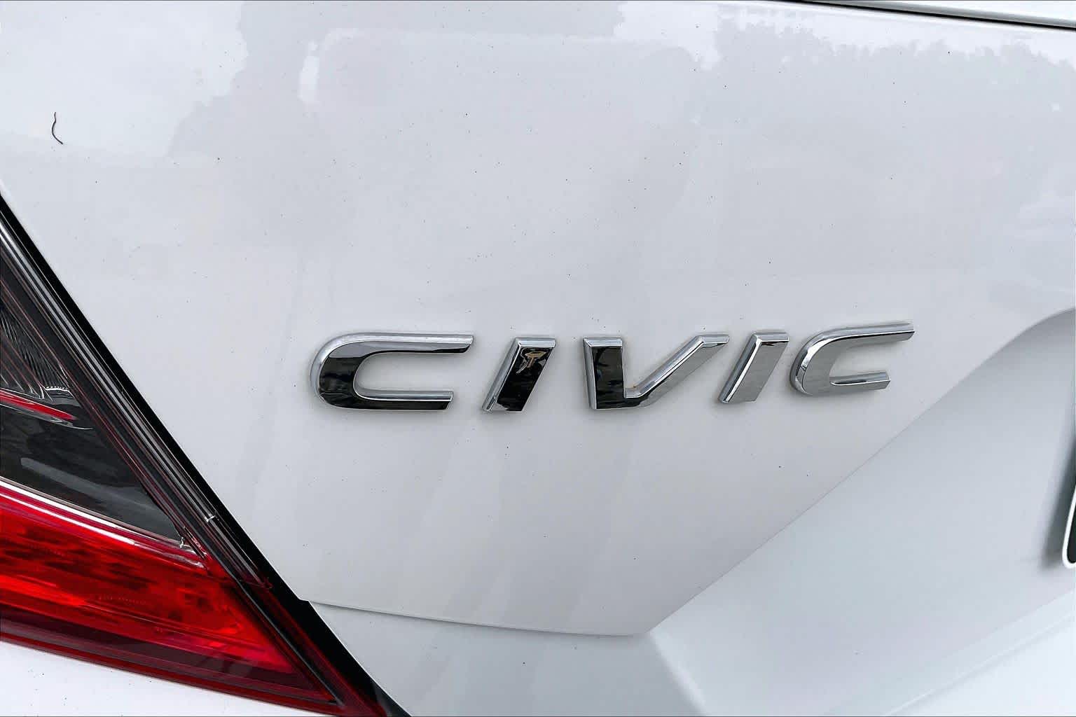 2021 Honda Civic Sedan EX-L Platinum White Pearl at Westside Kia