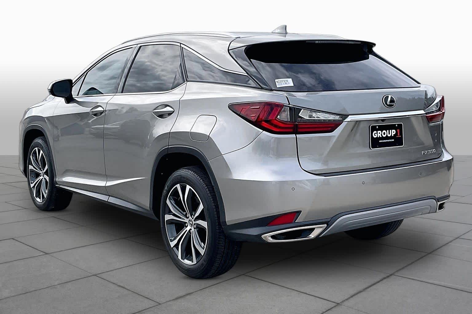 2022 Lexus RX 350 photo 11 of 34