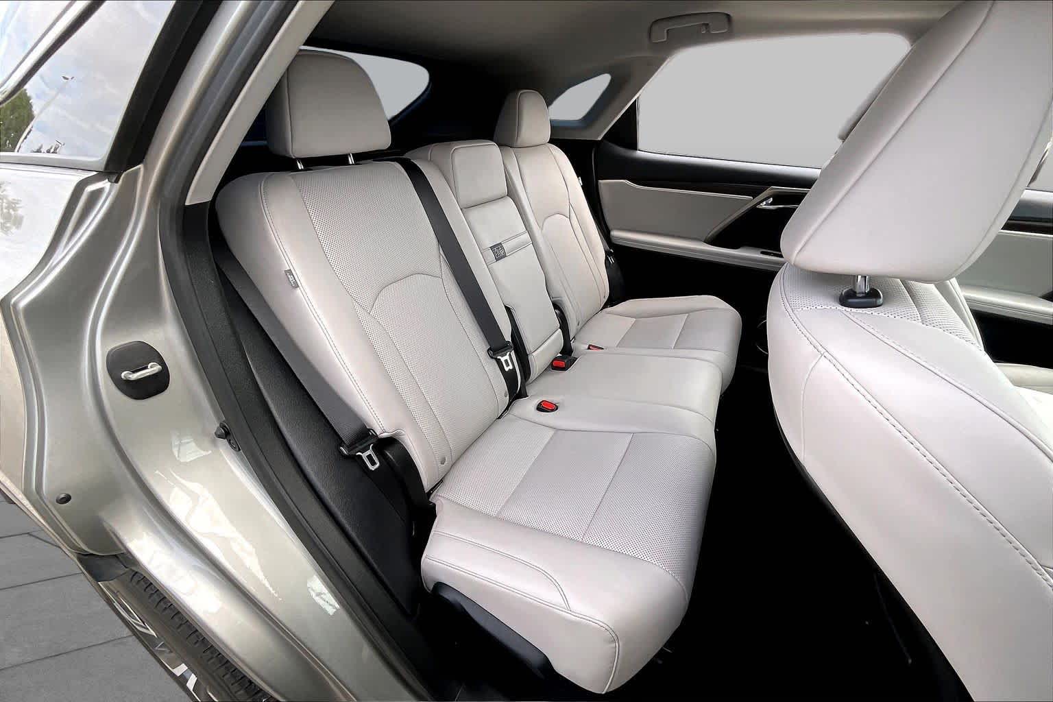2022 Lexus RX 350 photo 20 of 34