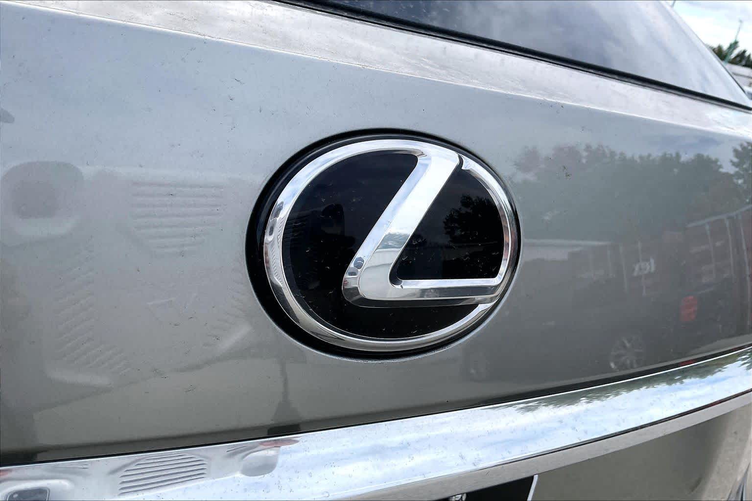 2022 Lexus RX 350 photo 30 of 34