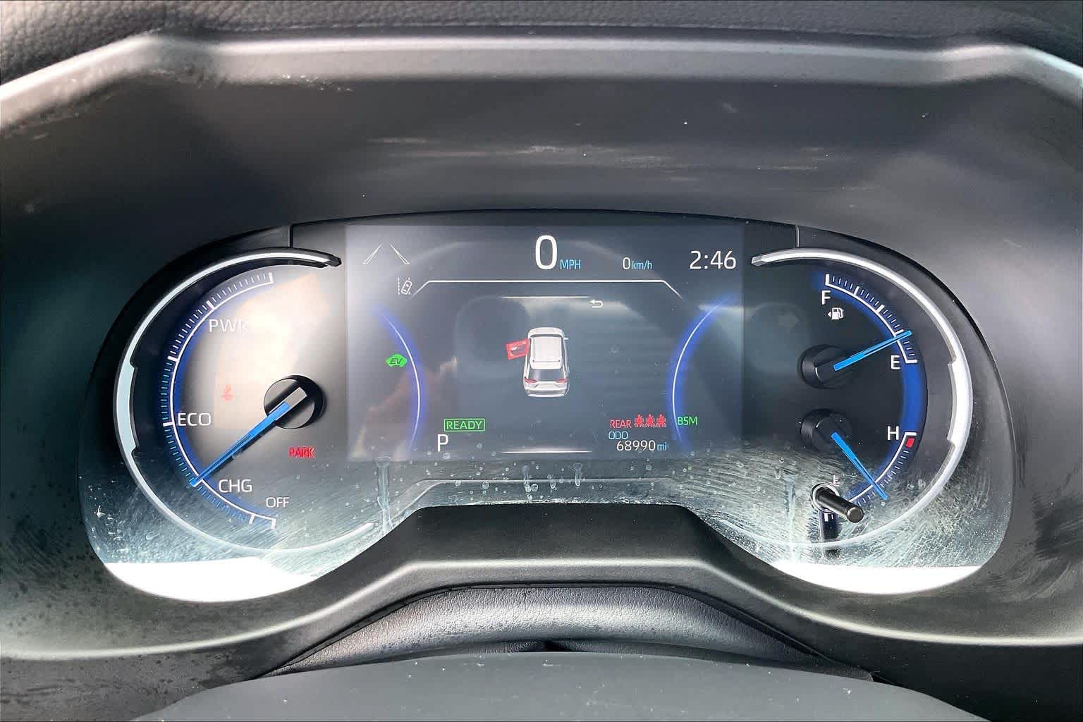 2022 Toyota RAV4 photo 25 of 34