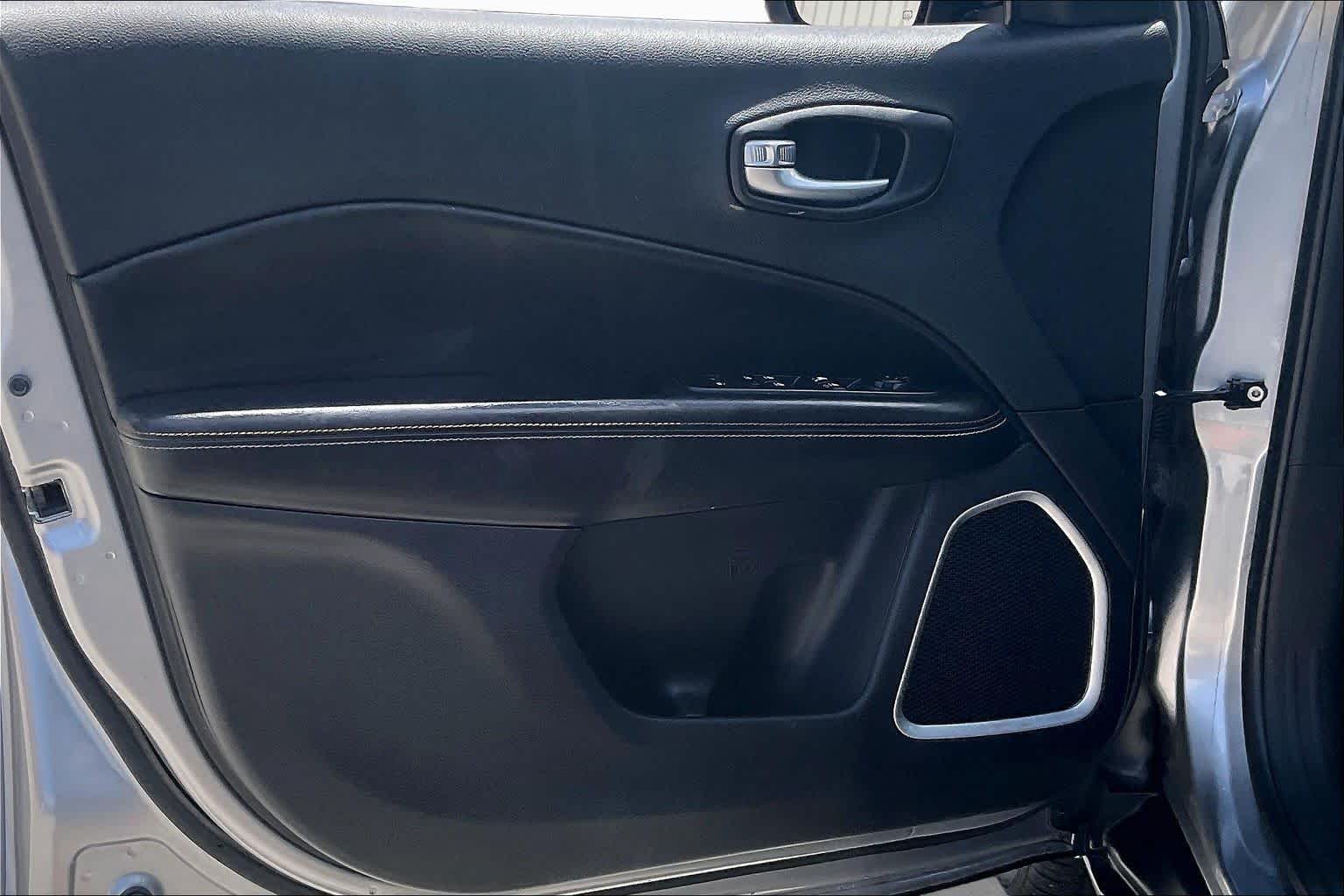 2019 Jeep Compass Latitude Billet Silver Metallic Clear Coat at Baytown Ford
