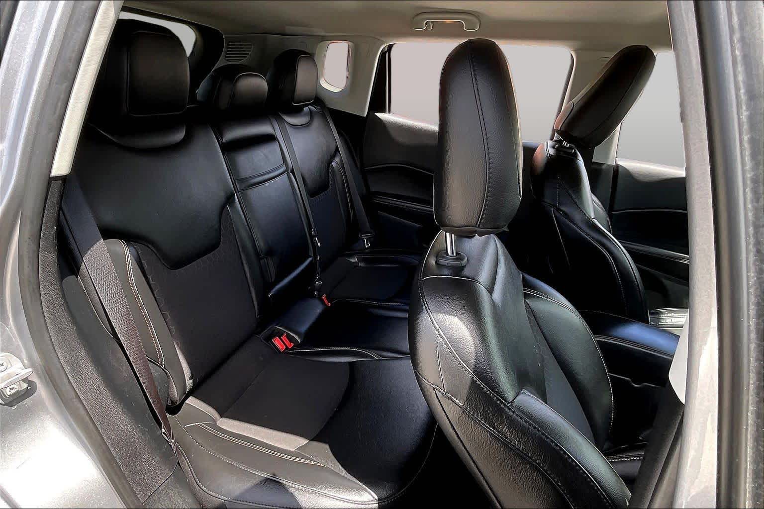 2019 Jeep Compass Latitude Billet Silver Metallic Clear Coat at Baytown Ford