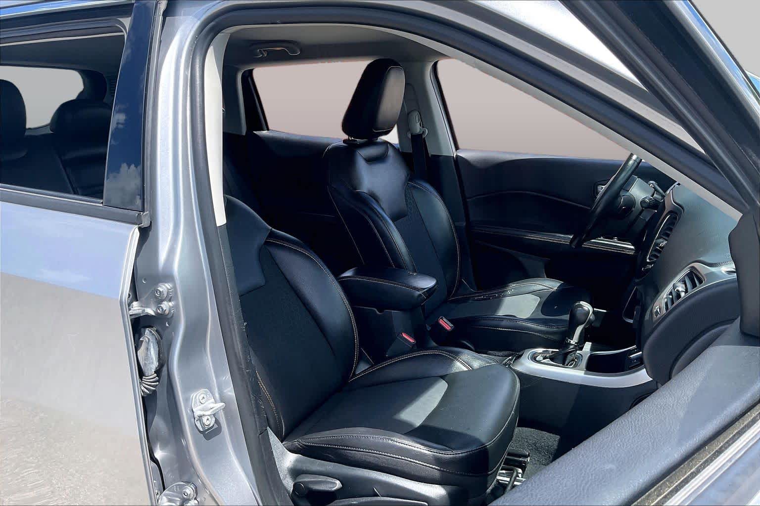 2019 Jeep Compass Latitude Billet Silver Metallic Clear Coat at Baytown Ford