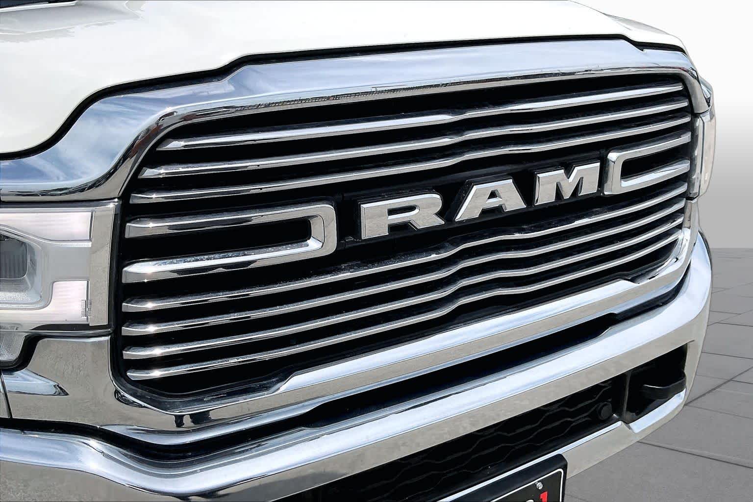 2024 Ram 3500 photo 30 of 37