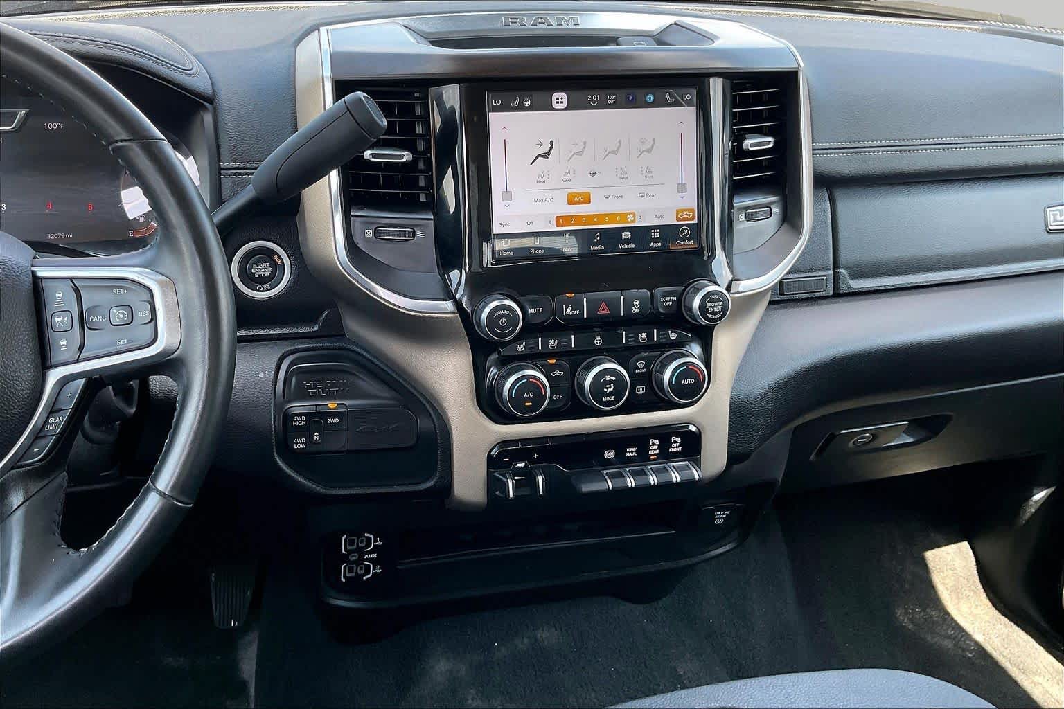 2024 Ram 2500 photo 7 of 33