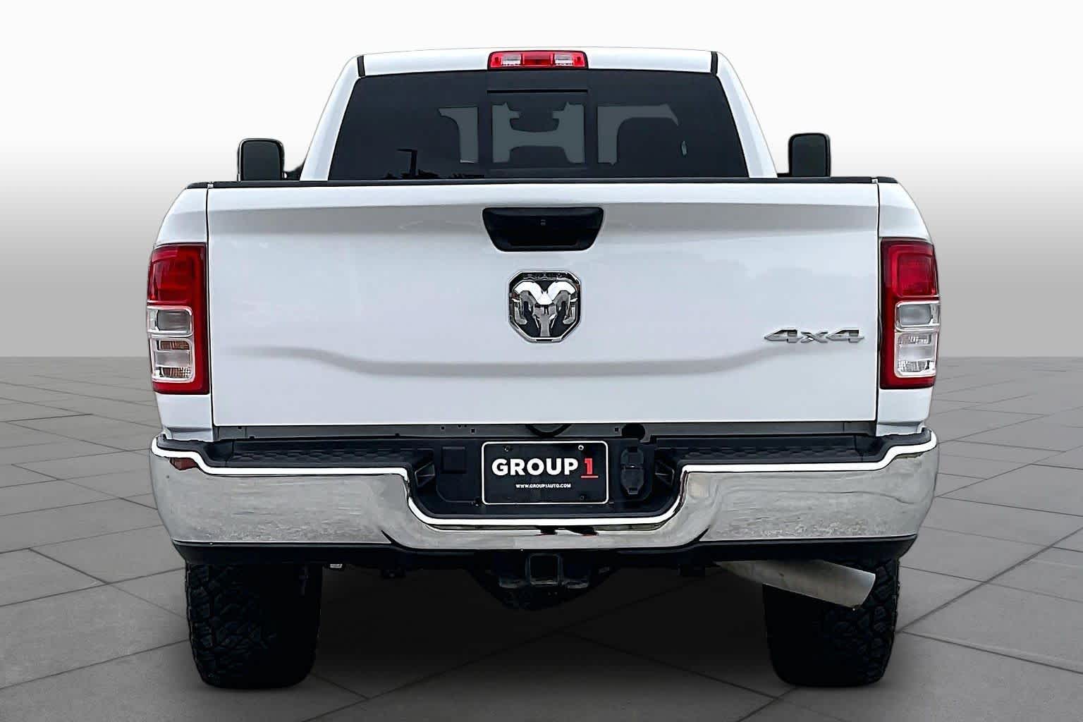 2022 Ram 2500 Tradesman - 4
