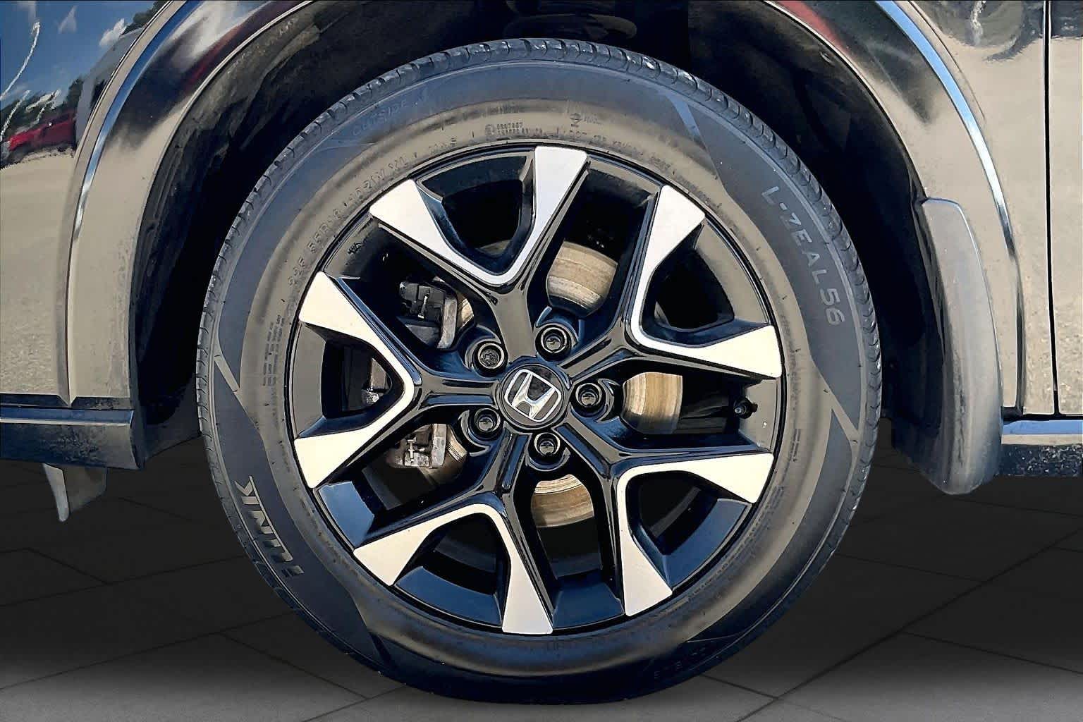 2026 Honda HR-V photo 10 of 36