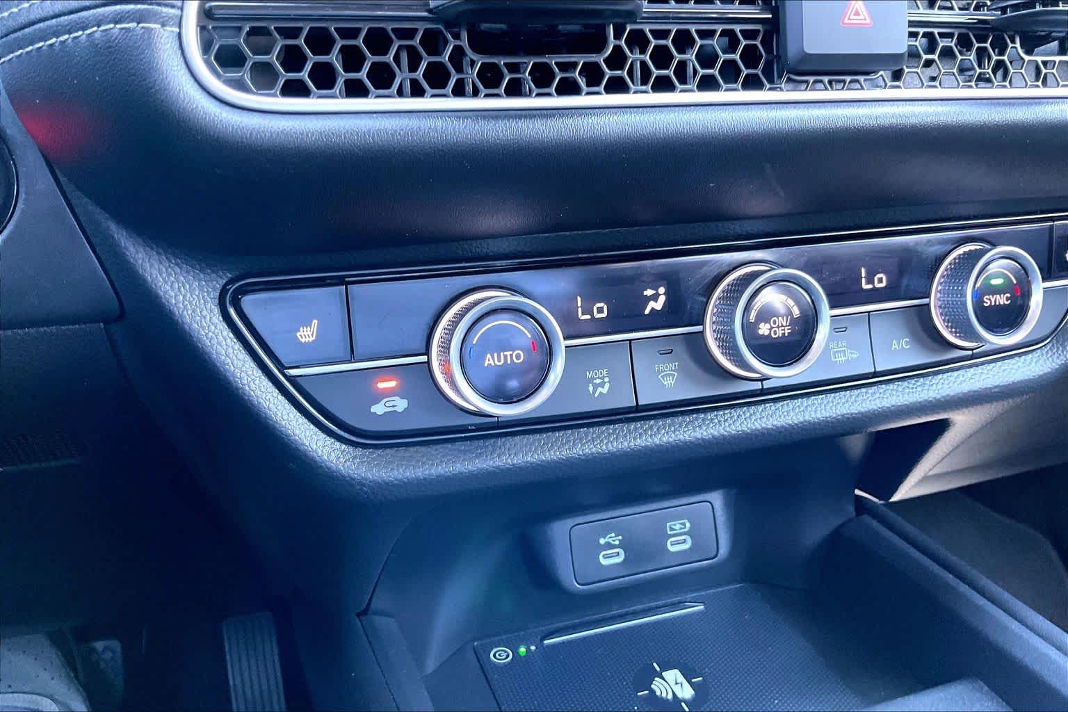 2026 Honda HR-V photo 34 of 36
