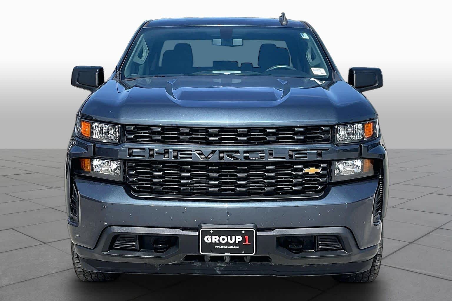 2021 Chevrolet Silverado 1500 photo 4 of 32