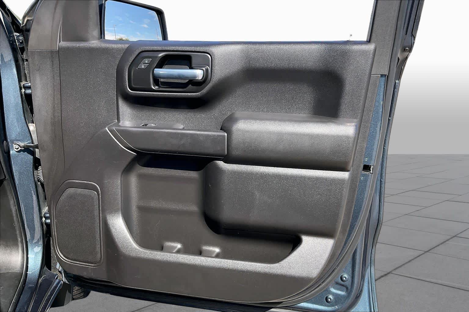2021 Chevrolet Silverado 1500 photo 20 of 32